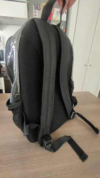 Mochila exclusiva diseñadora Gabriela Zapata - miniatura 3