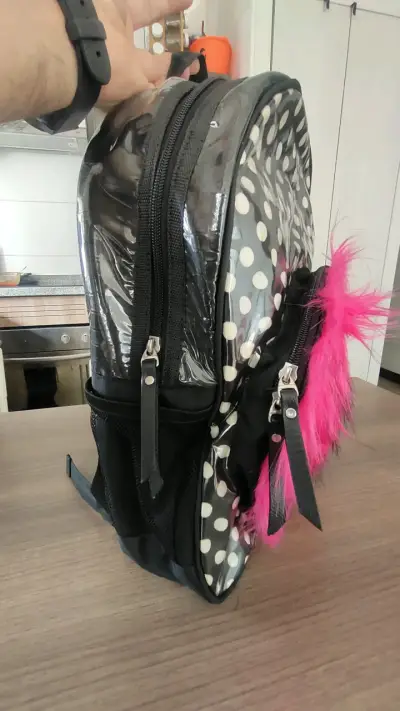 Mochila exclusiva diseñadora Gabriela Zapata - miniatura 6