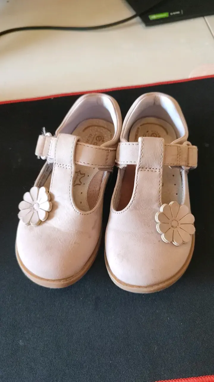 Zapatos de niña con rosa con flor 24 - 1