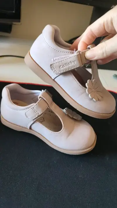 Zapatos de niña con rosa con flor 24 - miniatura 3