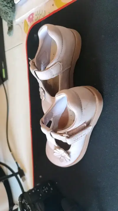 Zapatos de niña con rosa con flor 24 - miniatura 4