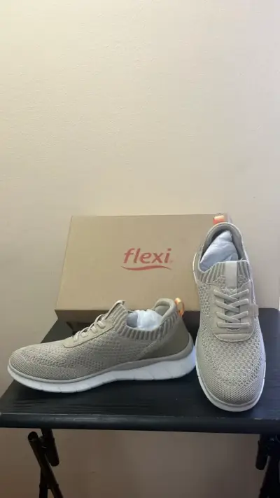 Zapatillas deportivas beige Flexi para hombre - miniatura 1