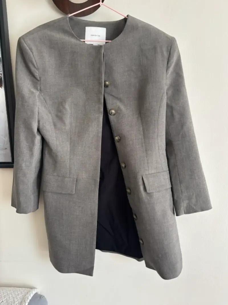 Blazer gris elegante para mujer - 2