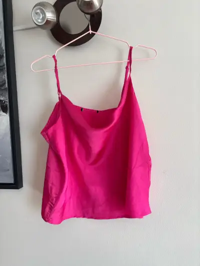 Top de tirantes fucsia para mujer - miniatura 3