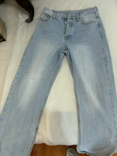 Jeans de mezclilla azul claro talla 40 - miniatura 3