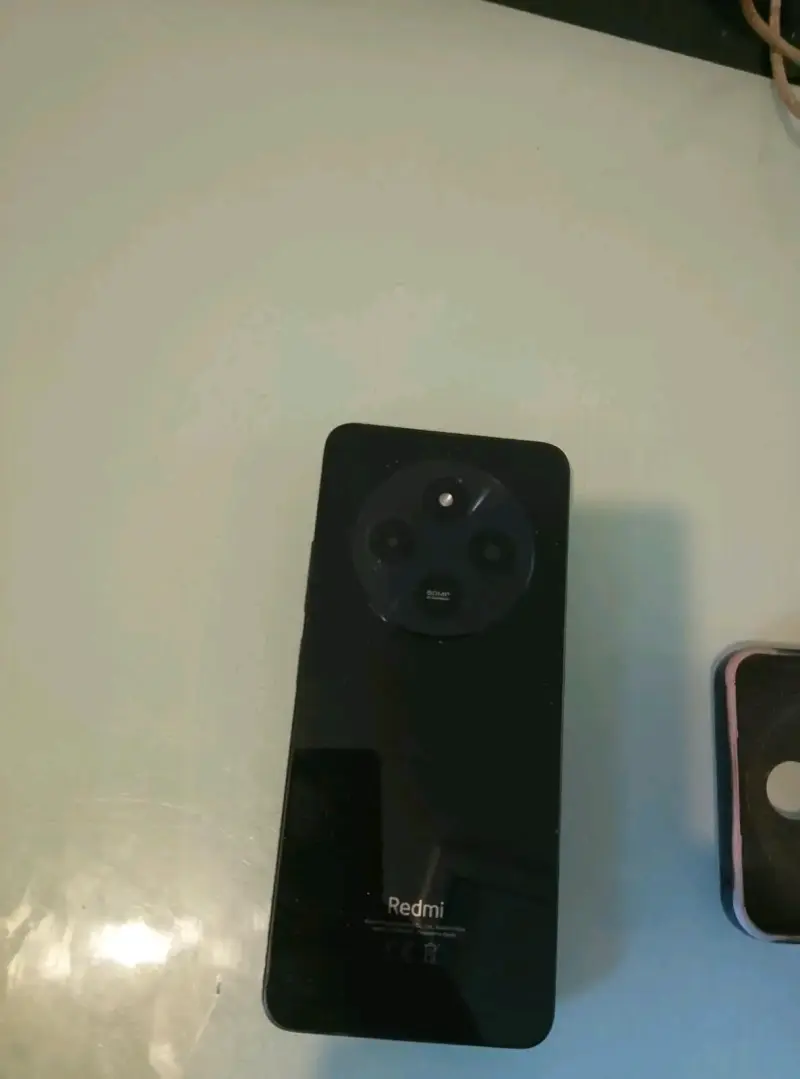 Smartphone Redmi con cámara 50MP - 2