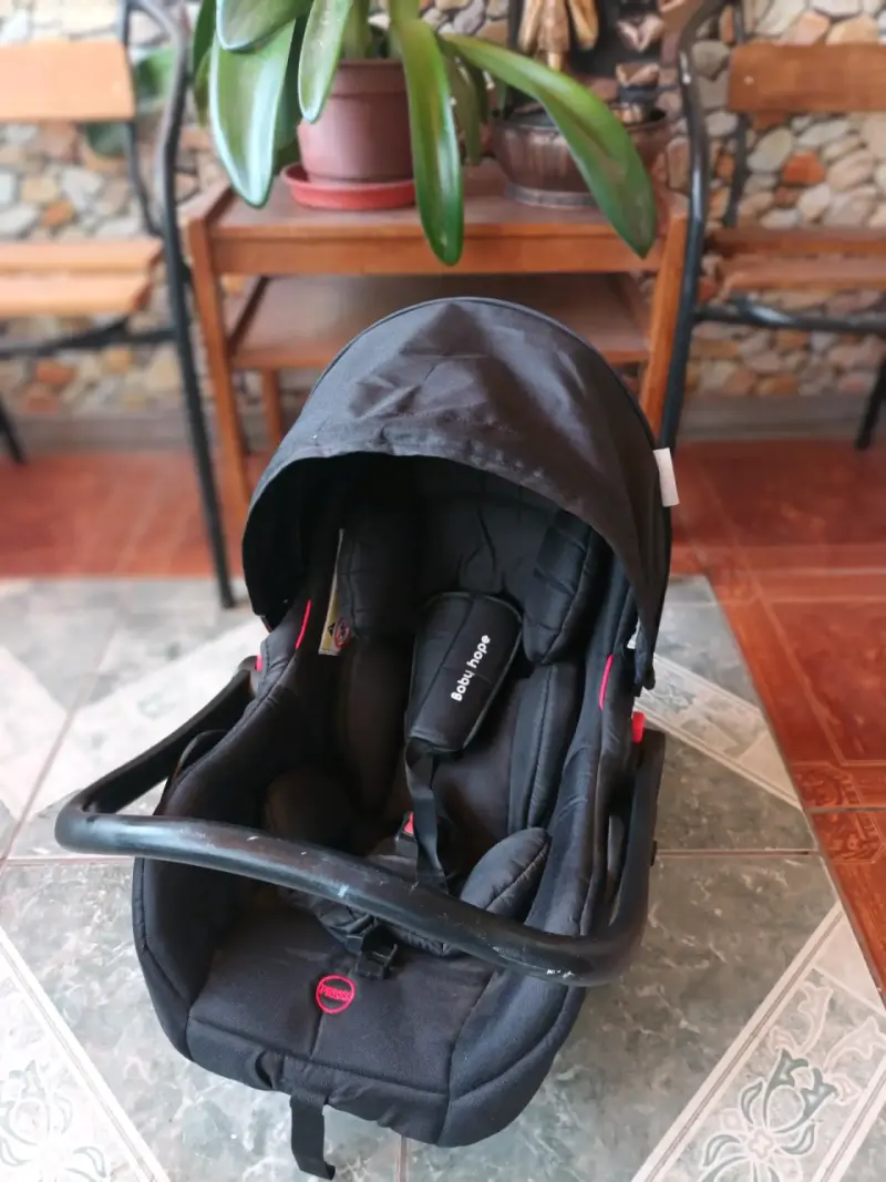 Coche de bebe 3 en 1 marca zeus - 4