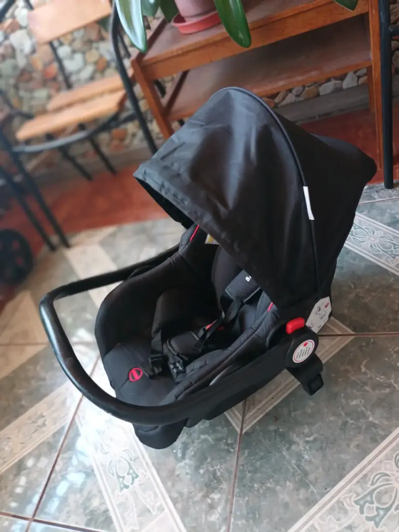 Coche de bebe 3 en 1 marca zeus - 6