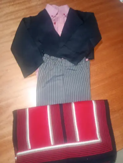 Traje de huaso para niño con manta - miniatura 1