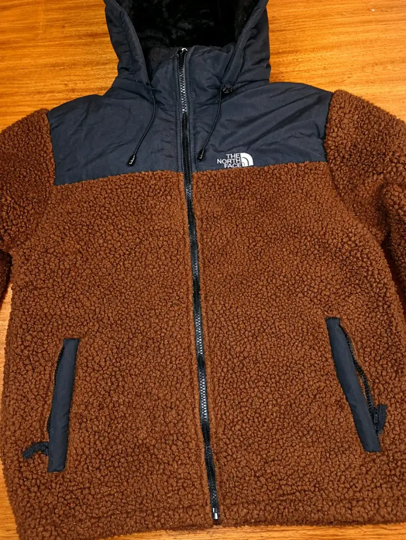 Chaqueta de lana The North Face con capucha - 3