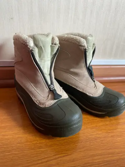 Botas de invierno Columbia beige con forro polar - miniatura 1