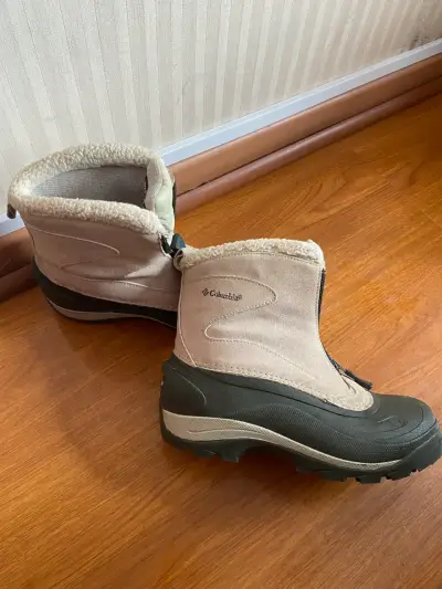 Botas de invierno Columbia beige con forro polar - miniatura 3