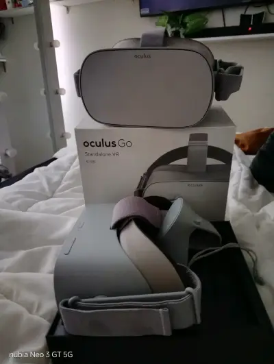 Oculus Go VR Standalone 64GB con Controlador - miniatura 5
