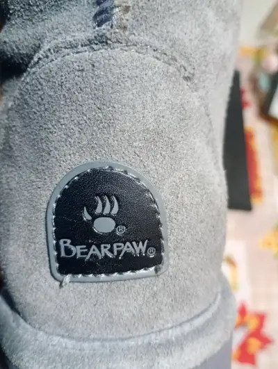Botas de invierno grises Bearpaw para mujer - miniatura 1