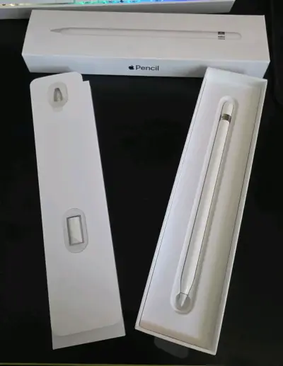 iPad octaba gen  con Apple Pencil  en caja - miniatura 2