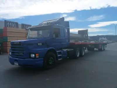 Camión Scania T360 azul en buen estado - miniatura 4