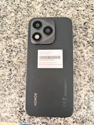Smartphone Honor con triple cámara trasera - miniatura 4