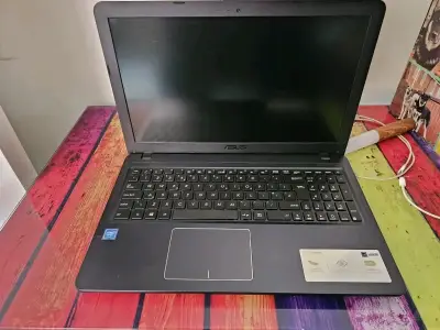 Notebook Asus CONVERSABLE - miniatura 3