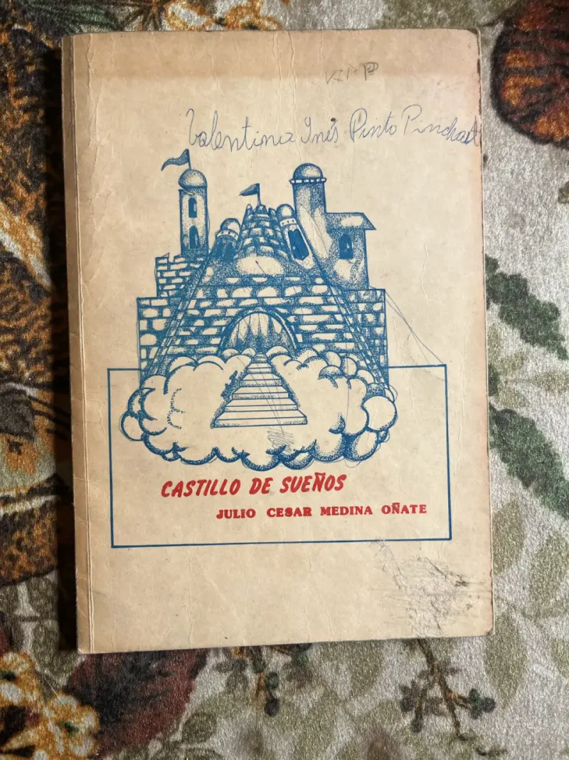 Libro Castillo de Sueños de Julio Cesar Medina Oñate - 1