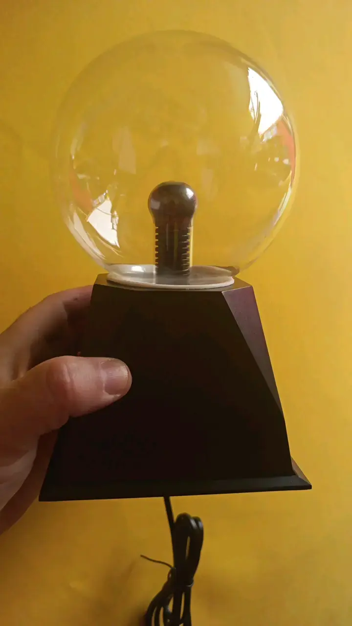 Lámpara de Plasma Decorativa con Base Negra - 2
