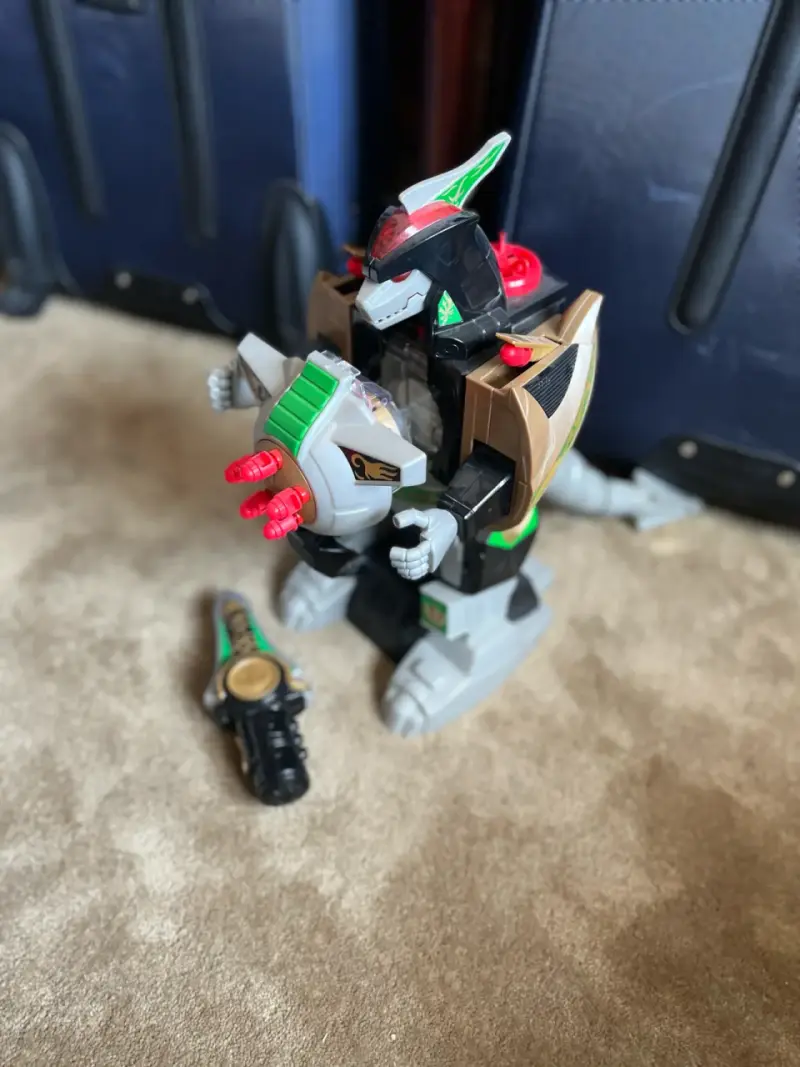 Figura de acción Dragonzord Power Rangers RC - 4