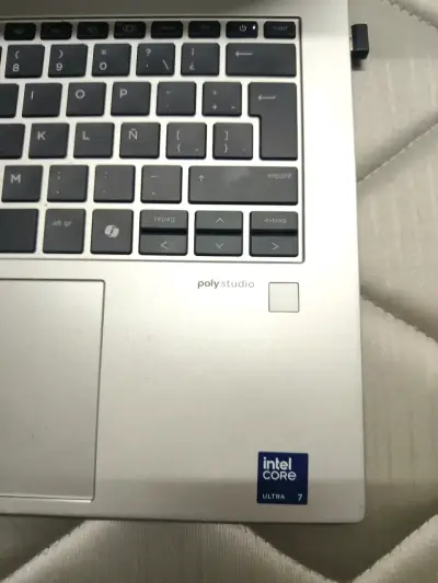 Notebook HP EliteBook 840 G11 Intel Core i7 - miniatura 2