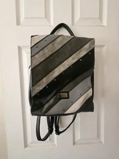 Mochila de cuero multicolor Sei elegante - miniatura 1