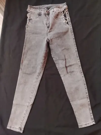 Lote de jeans Zara para mujer en varios colores - miniatura 2