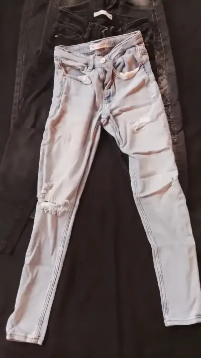 Lote de jeans Zara para mujer en varios colores - miniatura 5