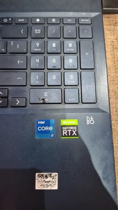 Laptop HP Victus Intel Core i7 con NVIDIA RTX - miniatura 5