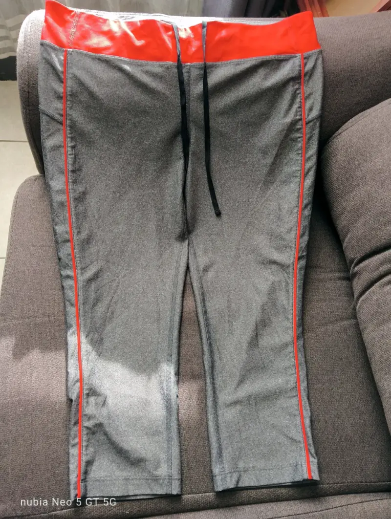 Chaqueta deportiva gris Adidas para mujer - 3