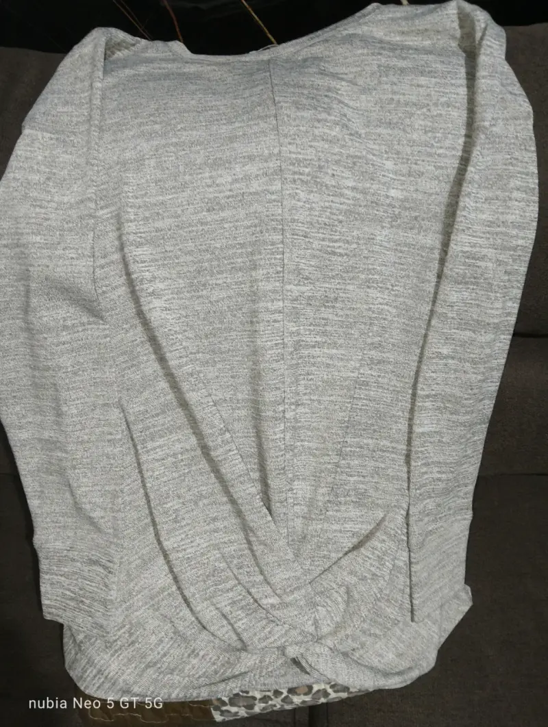 Polerón gris claro de algodón para mujer - 4