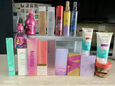 Set de maquillaje Cyzone variado - miniatura 3