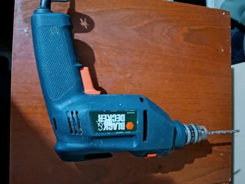 Taladro Percutor Black & Decker 7935-B2 - 1