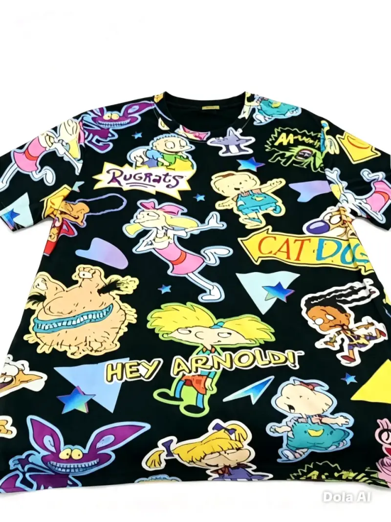 Polera con diseño de personaje de videojuego - 4
