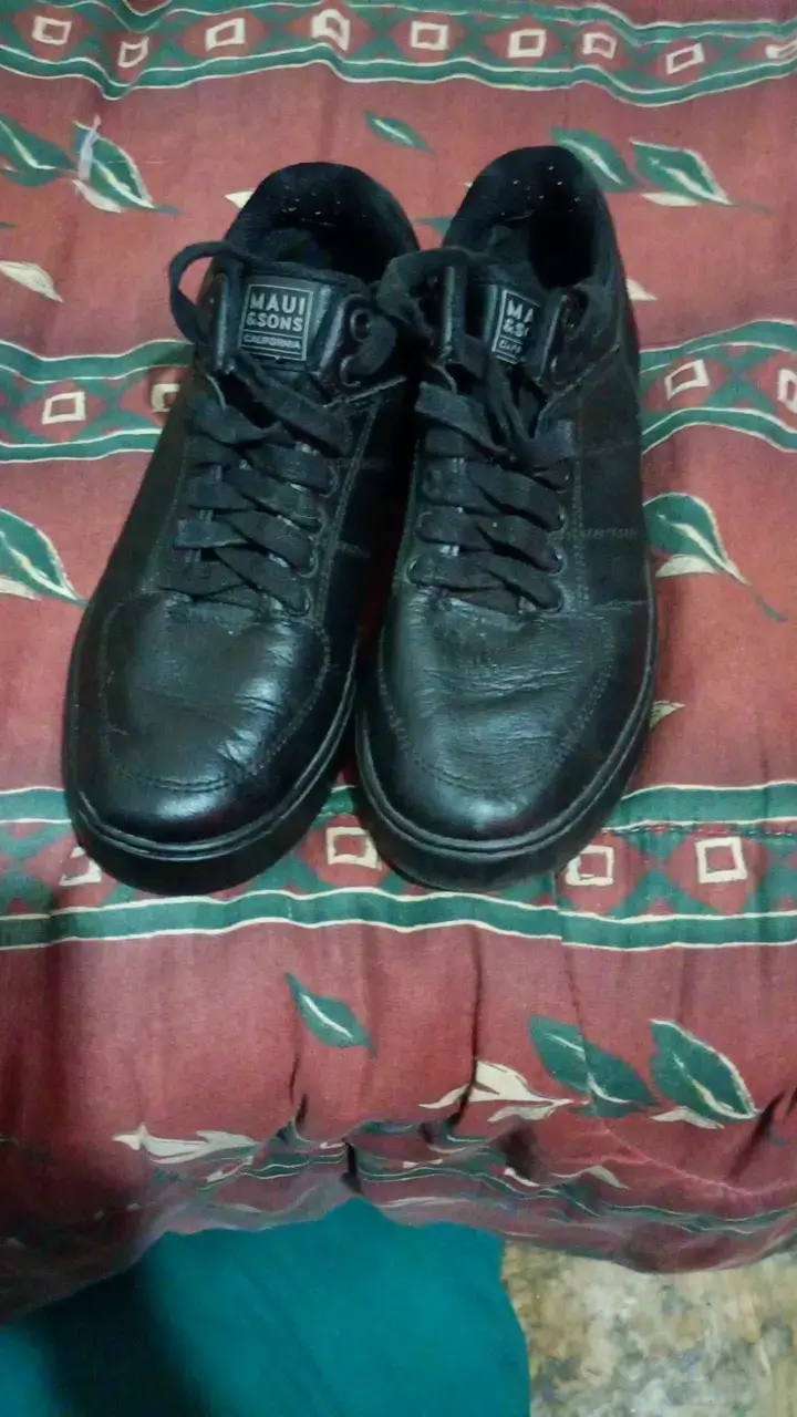 Zapatillas de hombre y zapatos de futbol - 1