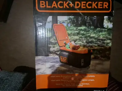 Nevera portátil Black+Decker con función de calefacción - miniatura 1