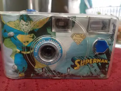 Cámara analógica Superman de colección - miniatura 1