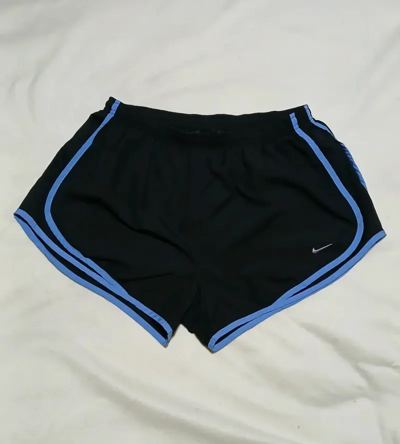 Short nike de mujer talla L