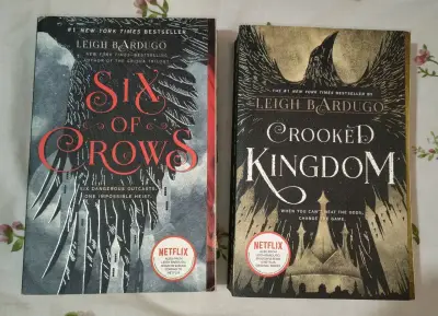 Libros duología Six of Crows, originales en inglés - miniatura 1