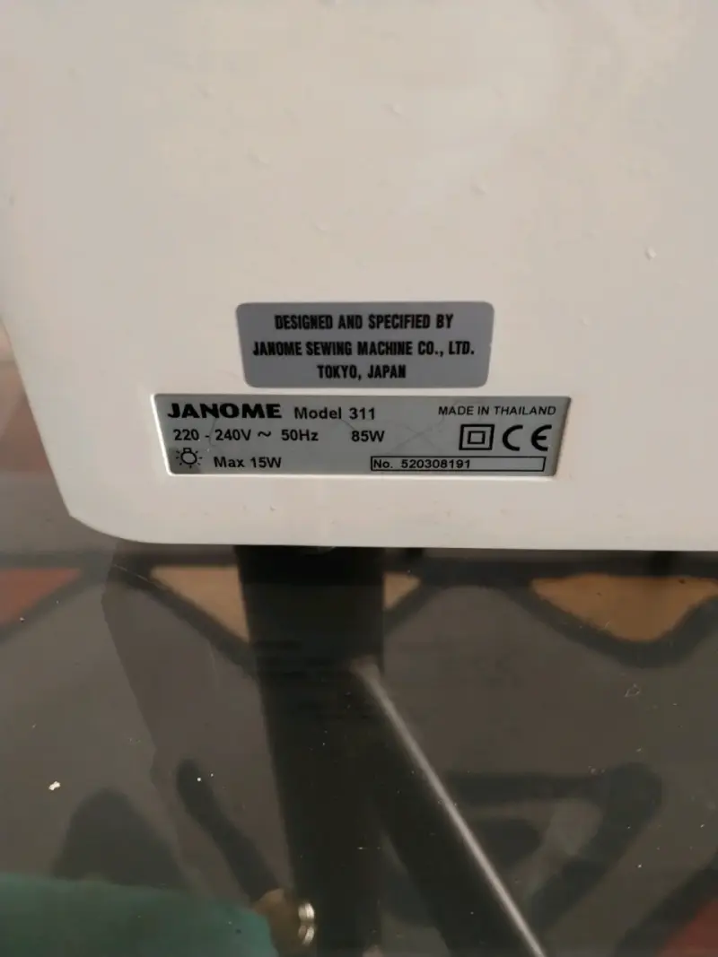 Máquinas de coser Janome 311 y 8002D con alimentación diferencial - 4