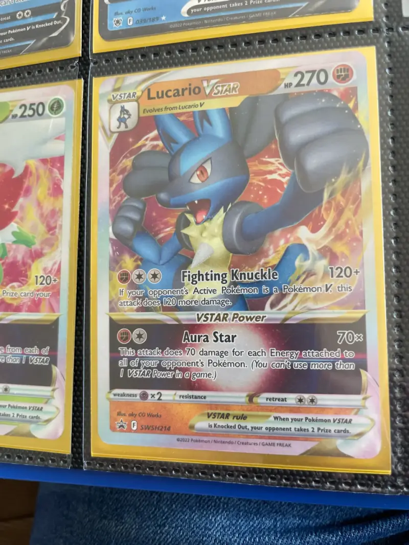 Carta Pokémon Lucario VSTAR