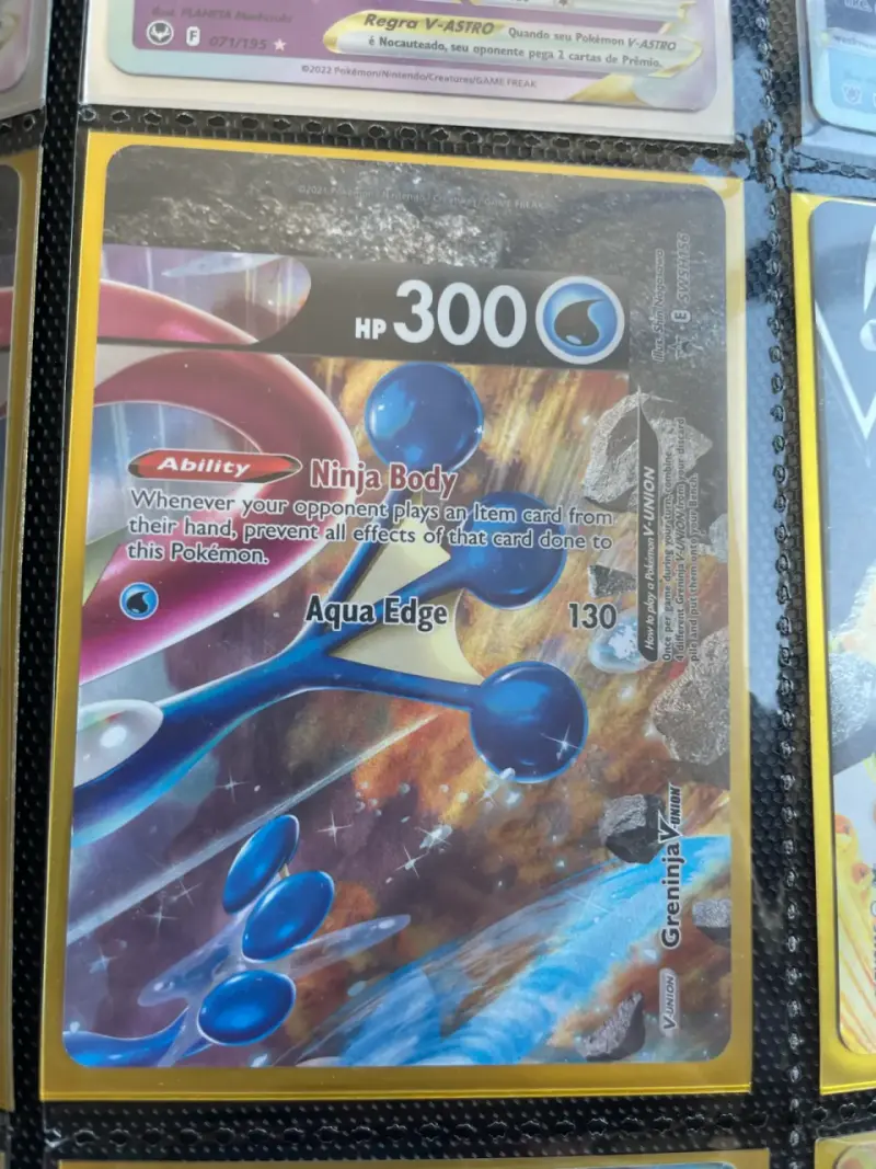 Carta Pokémon Greninja V-UNION - 2