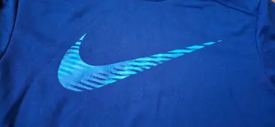Polerón Nike azul con capucha y logo - miniatura 2