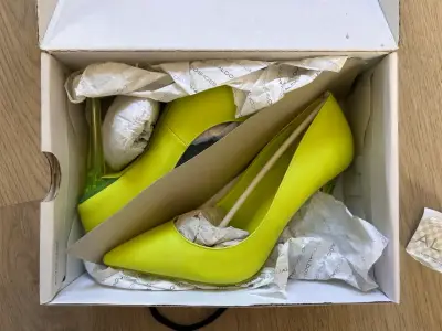 Zapatos de tacón alto verde neón Aldo - miniatura 3