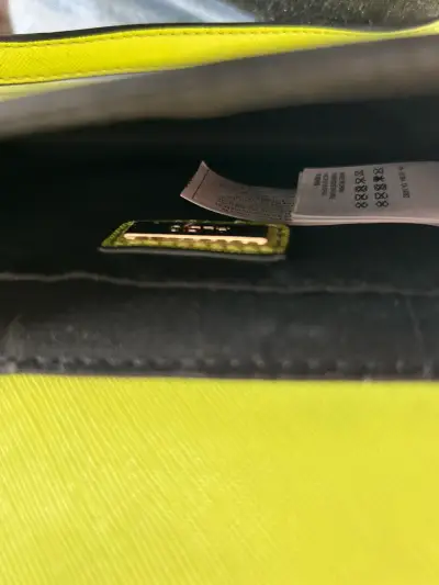 Cartera verde lima con placa dorada Aldo - miniatura 3