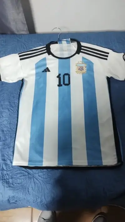 Camiseta de fútbol Argentina Messi  Talla L - miniatura 1