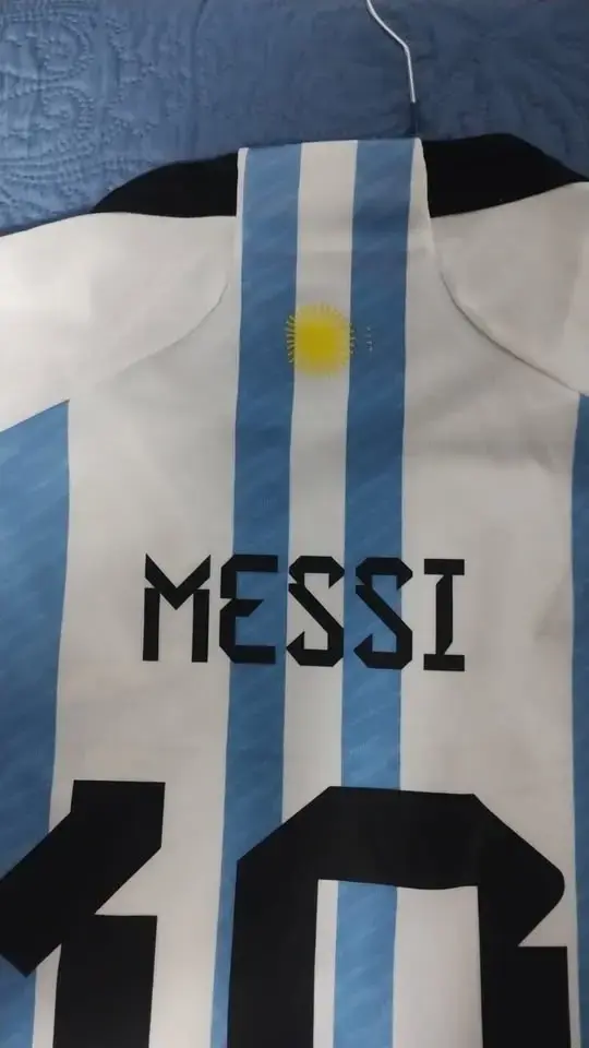 Camiseta de fútbol Argentina Messi  Talla L - 4
