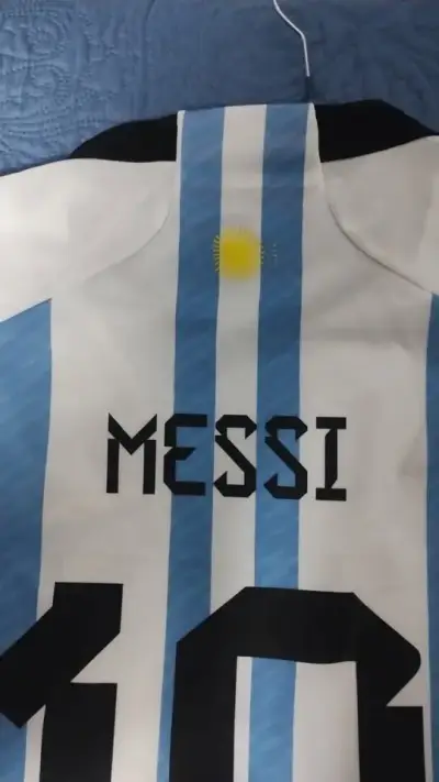 Camiseta de fútbol Argentina Messi  Talla L - miniatura 4