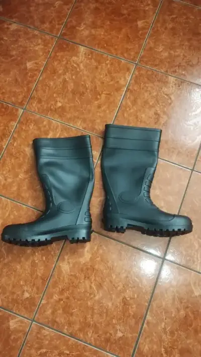 Botas de agua numero 42 - miniatura 1